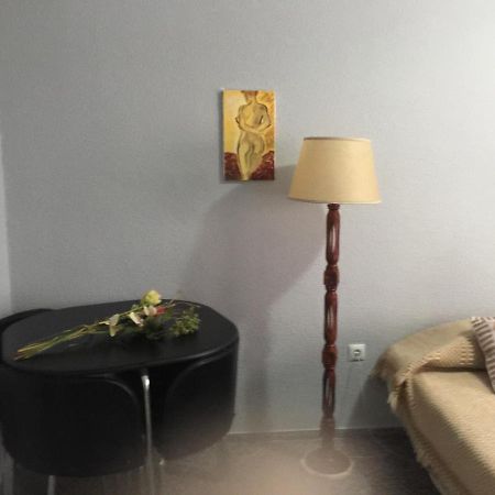 Habitacion Renfe Аликанте Екстериор снимка
